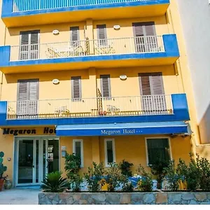 megaron-hotel.sicilyhotelsitaly.net/